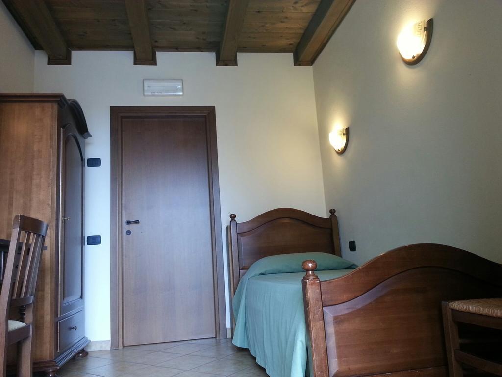 Agriturismo Cascina Del Peso レイニー 部屋 写真